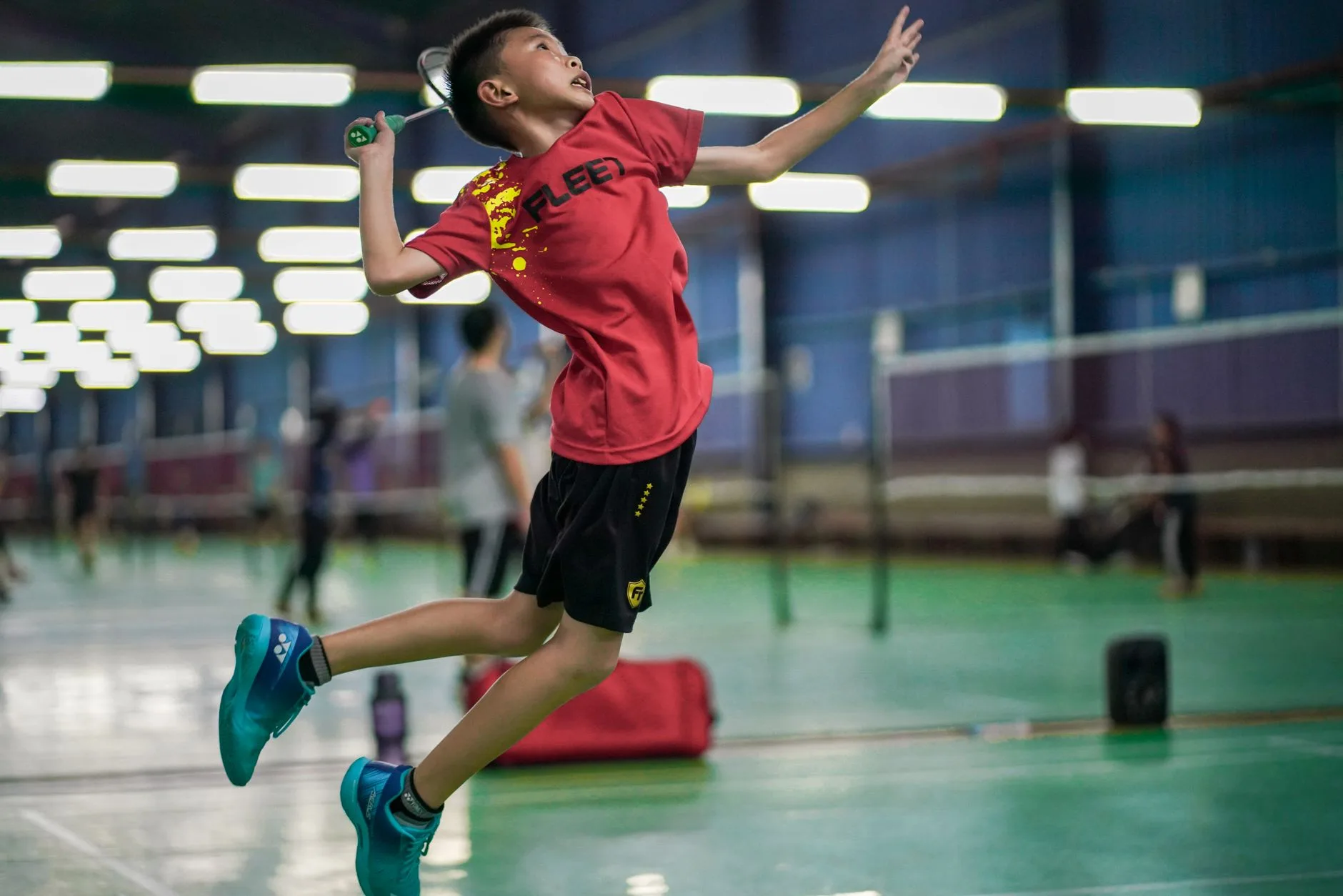 Bádminton escolar y federado: cómo pasar del instituto a un club en España