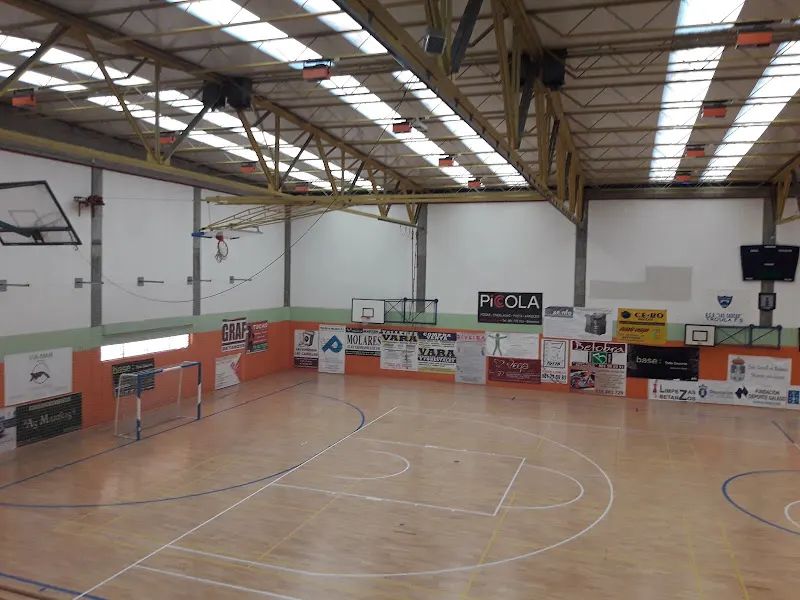 Polideportivo municipal de Betanzos - Betanzos