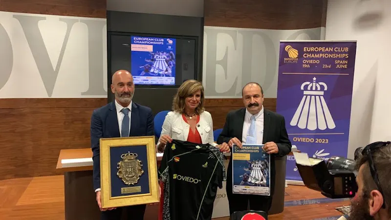 Club Bádminton Oviedo - Club deportivo en Oviedo - foto 2