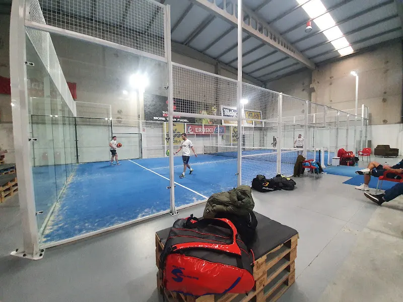 Boiropadel - Pista de pádel en Boiro - foto 2