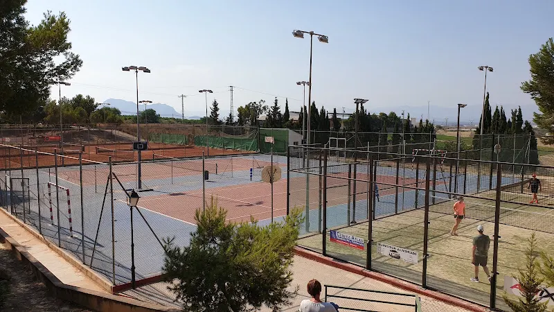 Club de Tenis Almoradí - Club de tenis en Almoradi - foto 2