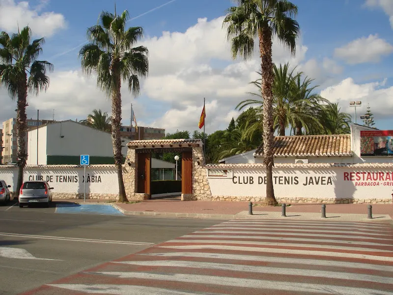 Club de Tenis Jávea - Club de tenis en Jávea - foto 2