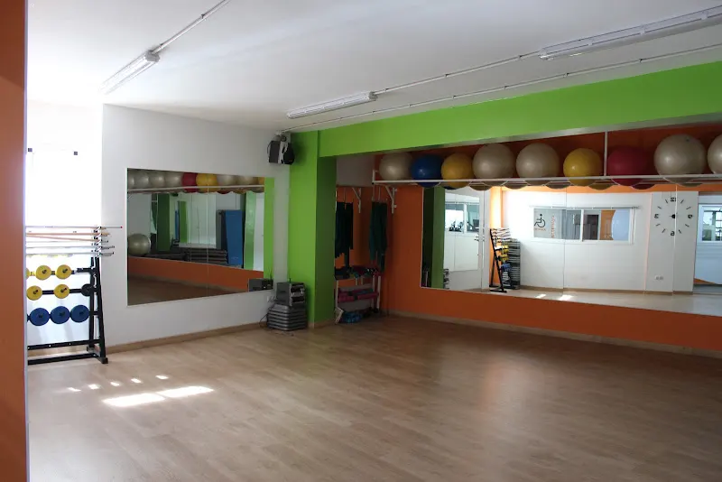 Centro Deportivo Fusión - Abrucena