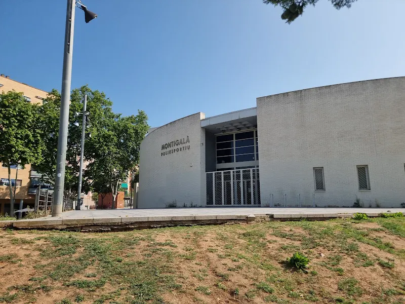 Polideportivo Municipal Montigalà en Badalona