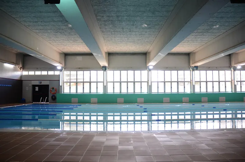Polideportivo Municipal Les Planes - Polideportivo en Hospitalet de Llobregat (L) - foto 2