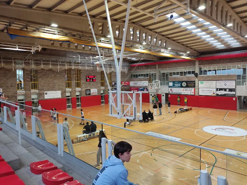 Polideportivo Municipal Francesc Calvet | Sant Joan Despí - Polideportivo en Sant Joan Despí - foto 2