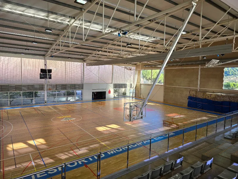 Polideportivo Municipal El Cim - Polideportivo en Teia - foto 2