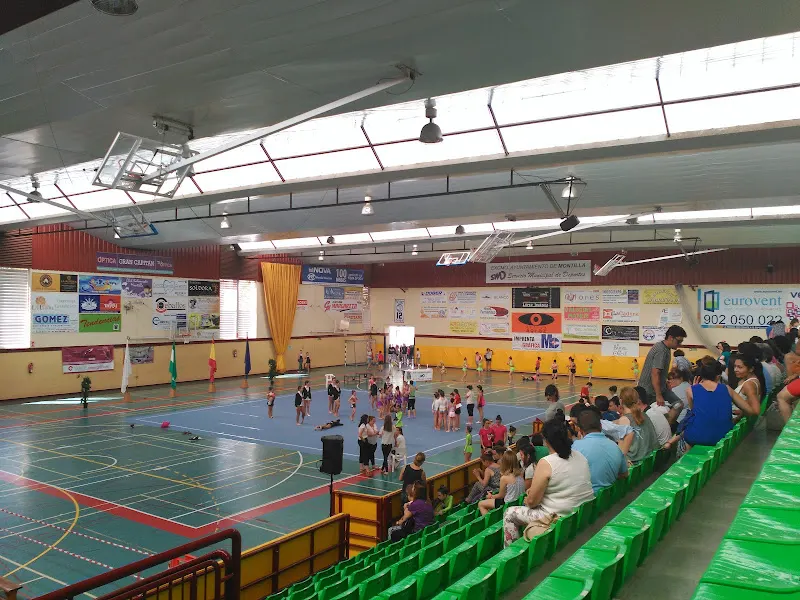 Pabellón Municipal - Polideportivo en Montilla - foto 2
