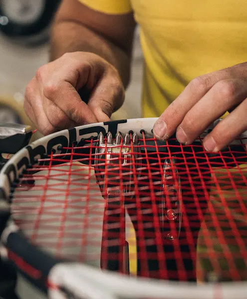 Encordados y más (CITA PREVIA) Raquetas de tenis, frontenis, squash y bádminton - Madrid