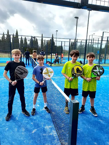 Club Tennis Figueres - Club de tenis en Santa Llogaia dAlguema - foto 2