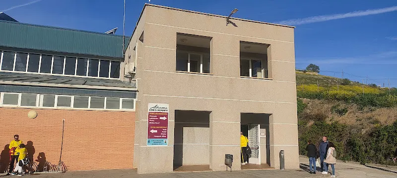 Pabellón Alhama De Granada en Alhama de Granada