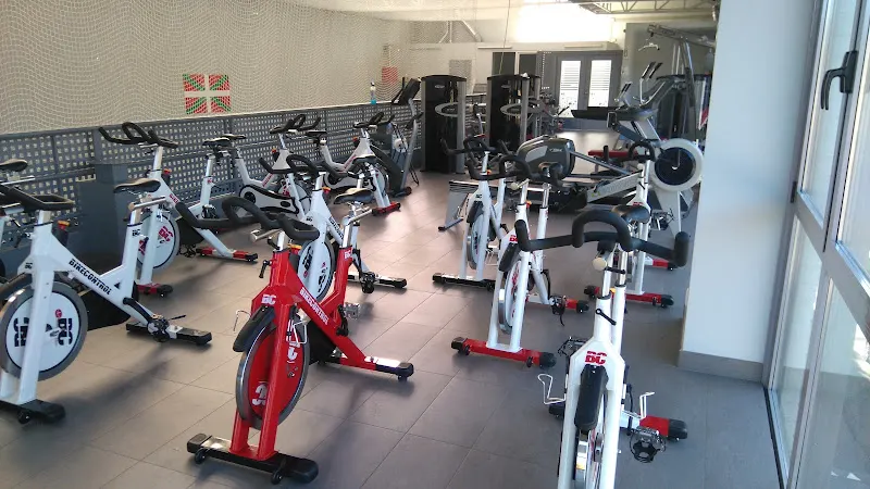 Ametsa Trinketea - Centro deportivo en Irura - foto 2