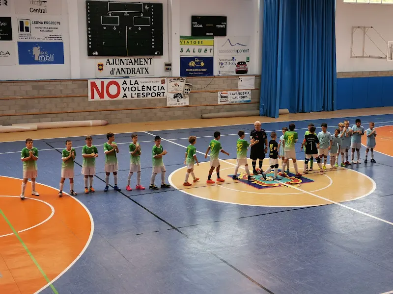 Palau Municipal d'Esports Andratx - Polideportivo en Andratx - foto 2