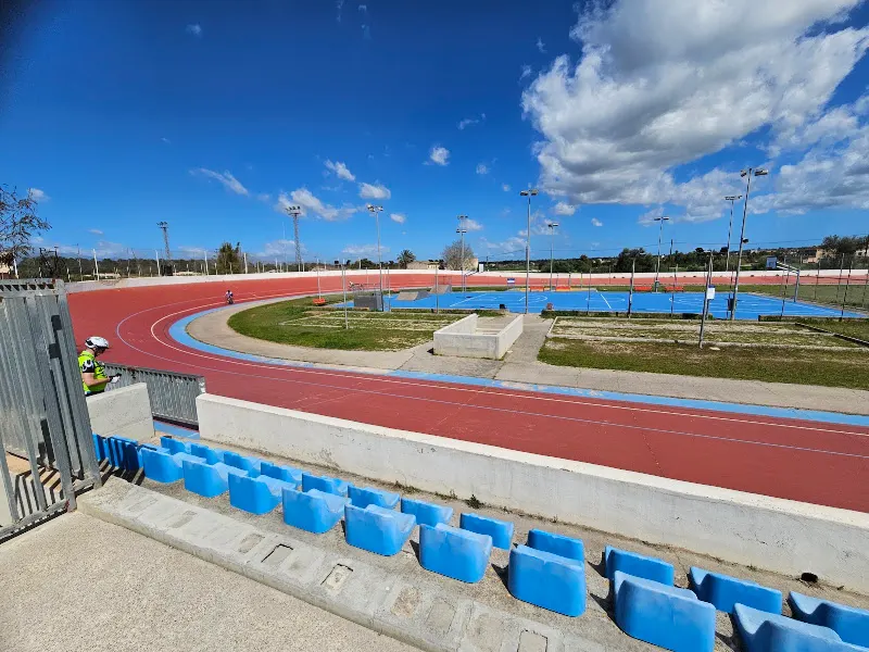 Poliesportiu Municipal de Sineu - Polideportivo en Sineu - foto 3
