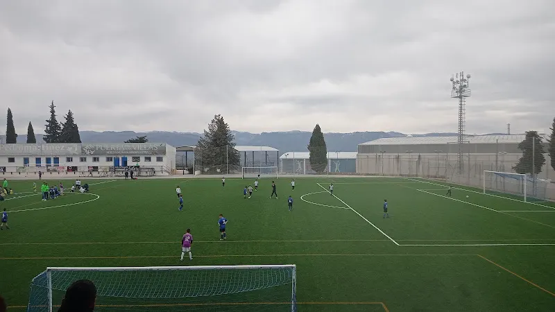 Pabellon Deportivo Municipal "Jose Ramon Claverias" - Polideportivo en Villacarrillo - foto 2