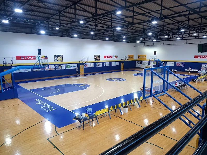 Pabellón Polideportivo La Paterna - Polideportivo en Palmas de Gran Canaria (Las) - foto 2