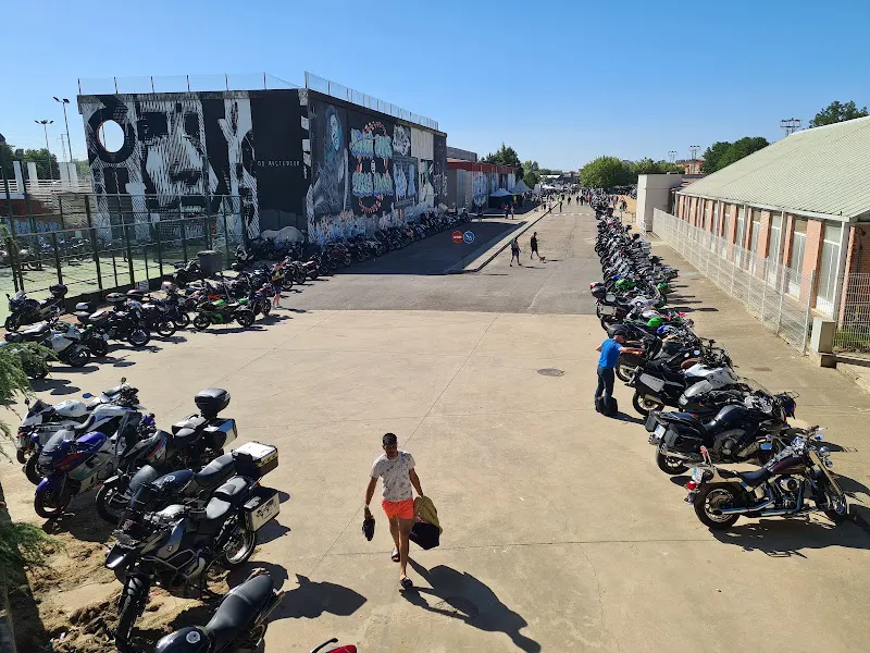 Polideportivo - Polideportivo en Baneza (La) - foto 3