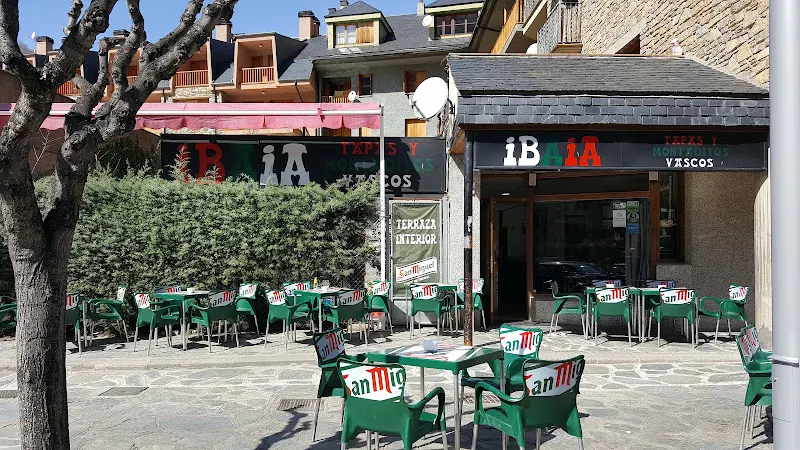 Portainé Sports Center - Polideportivo en Rialp - foto 2