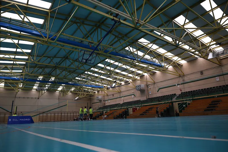 Centro Deportivo Municipal Hortaleza - Polideportivo en Madrid - foto 3