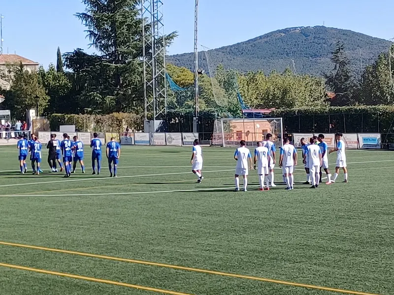 Patronato Municipal de Deportes - Polideportivo en San Martin de Valdeiglesias - foto 2