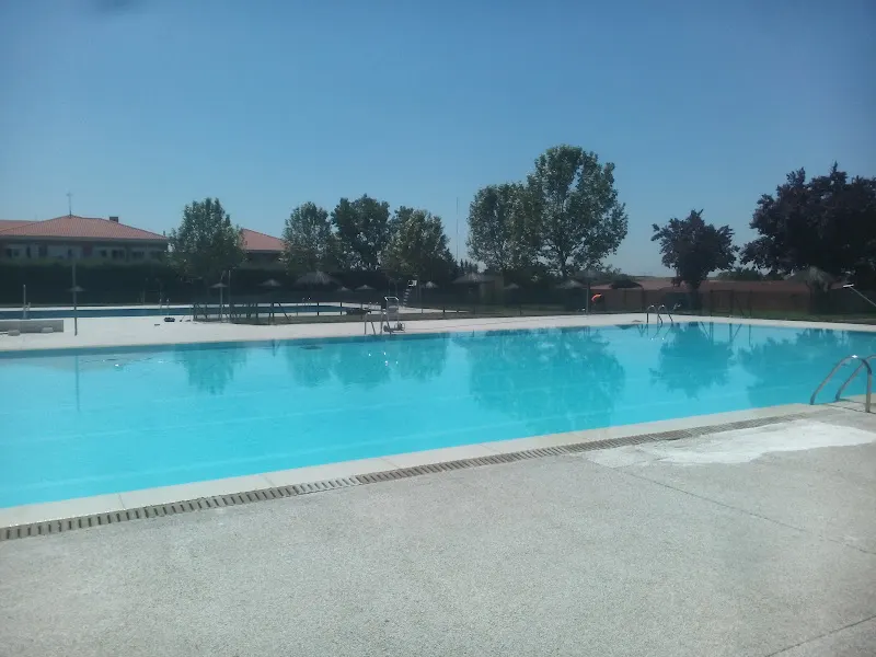 Polideportivo Municipal Alcalde Carlos Hipólito - Polideportivo en Villanueva del Pardillo - foto 2