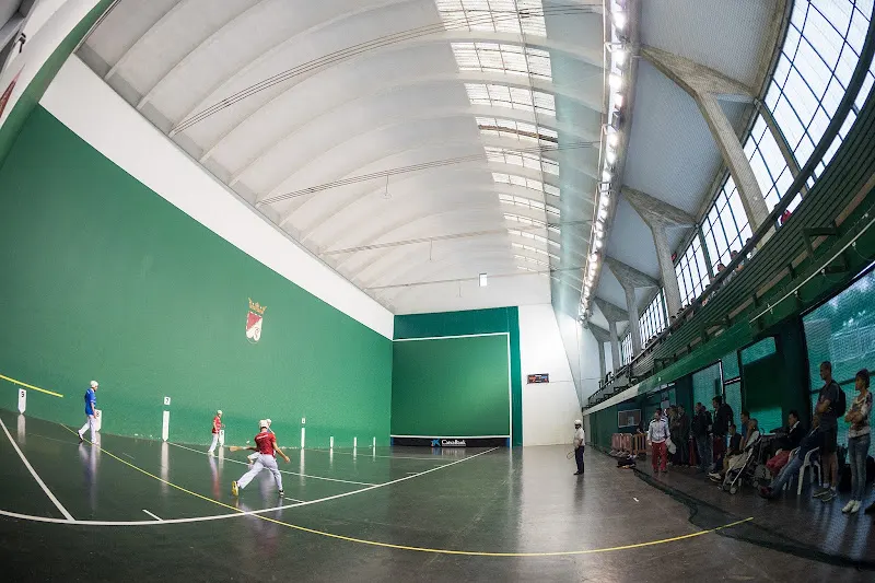 Club de Tenis de Pamplona - Club de tenis en Pamplona/Iruna - foto 3