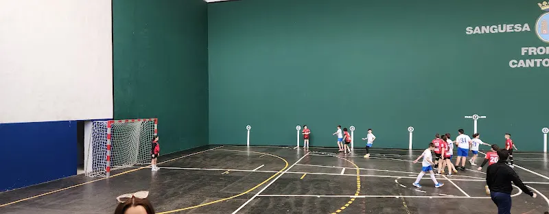 Fronton de SANGUESA en Sanguesa/Zangoza