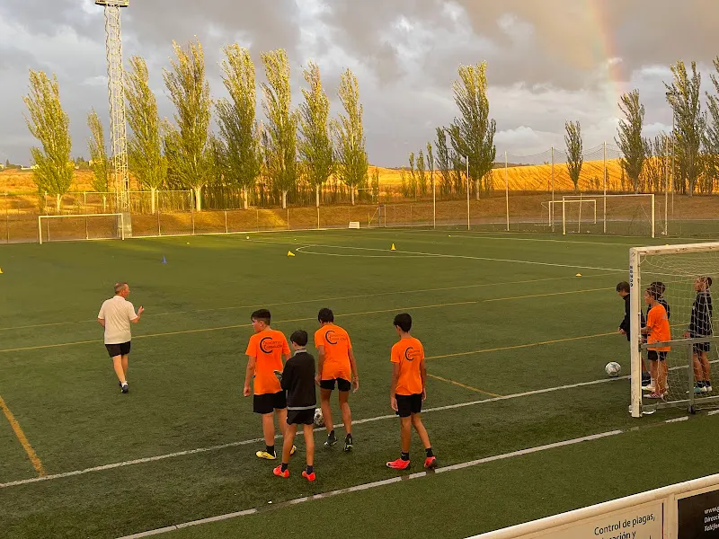 Club Deportivo Carbajosa CDC - Club deportivo en Carbajosa de la Sagrada - foto 2