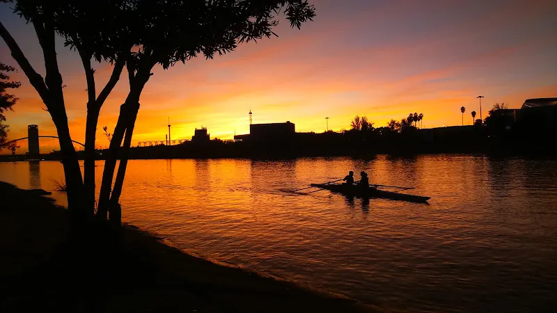 Club de Remo Guadalquivir 86 en Sevilla