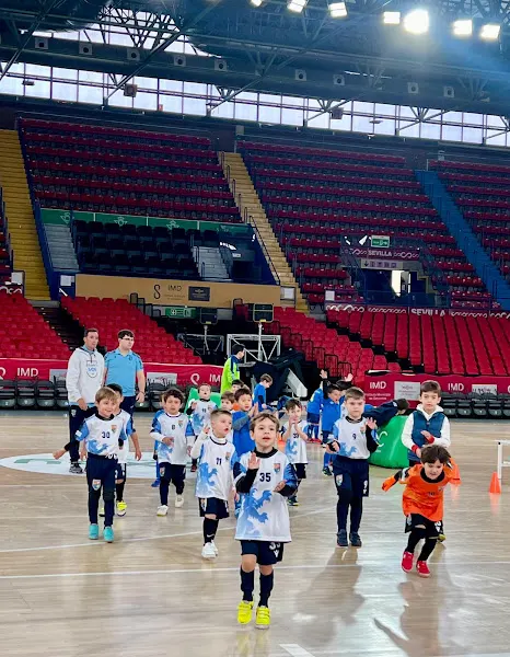 CD Marqués de Nervión - Escuela deportiva en Sevilla - foto 2