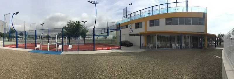Cub Sports Centre - Centro deportivo en Vinyols i els Arcs - foto 2