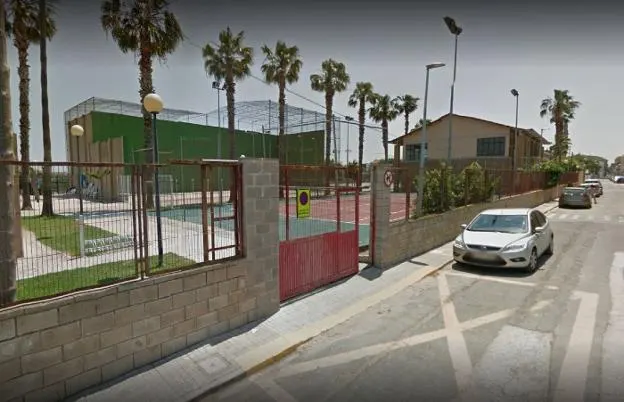 Polideportivo Municipal Bonrepos y Mirambell - Polideportivo en Bonrepos i Mirambell - foto 2
