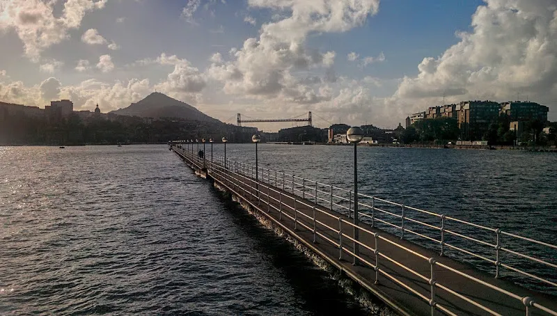 La Benedicta - Polideportivo en Sestao - foto 3