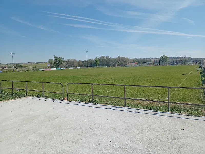 Campo de Fútbol Municipal - La Boveda de Toro