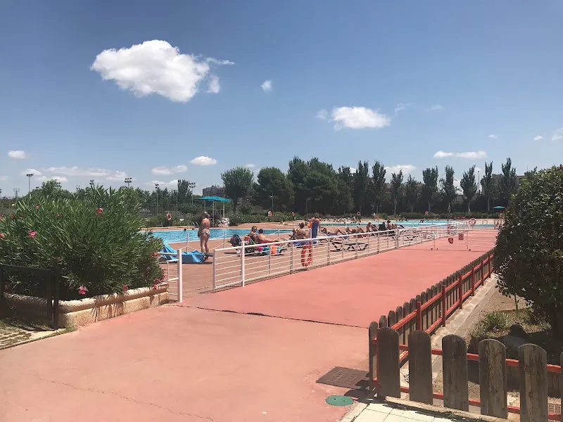 Centro Deportivo Municipal Actur