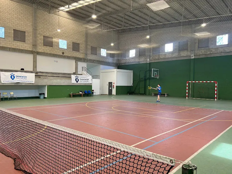 Polideportivo Puebla en Pobra do Caraminal (A)