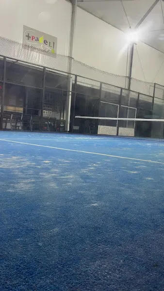 maisquepadel - Club deportivo en Pobra do Caraminal (A) - foto 2