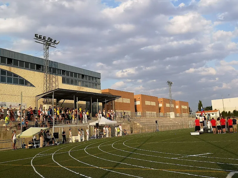 Polideportivo Municipal de Chinchilla de Monte Aragón - Polideportivo en Chinchilla de Monte-Aragon - foto 2