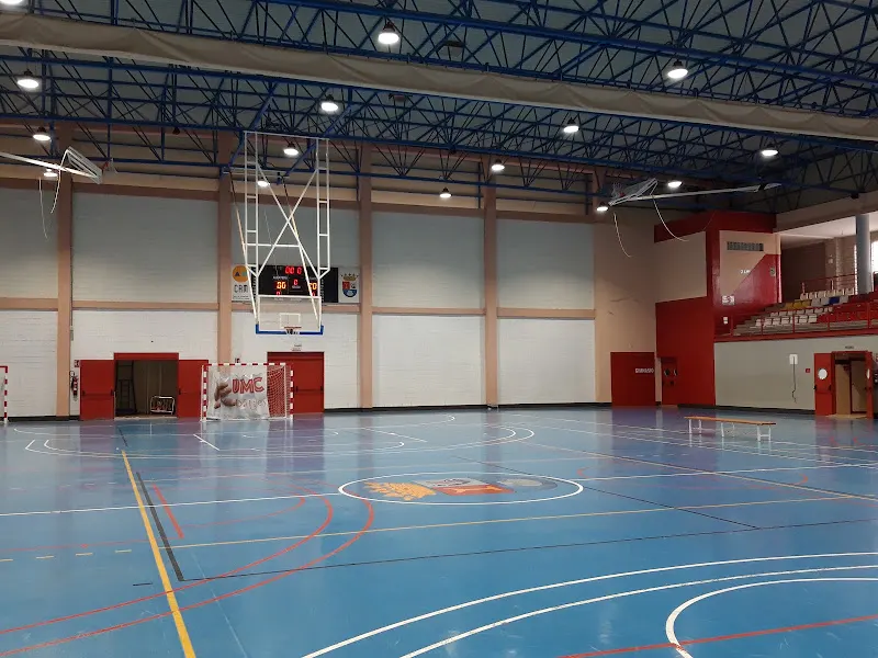 Pabellón Polideportivo Municipal "Santiago Sanz" - Polideportivo en Albatera - foto 2