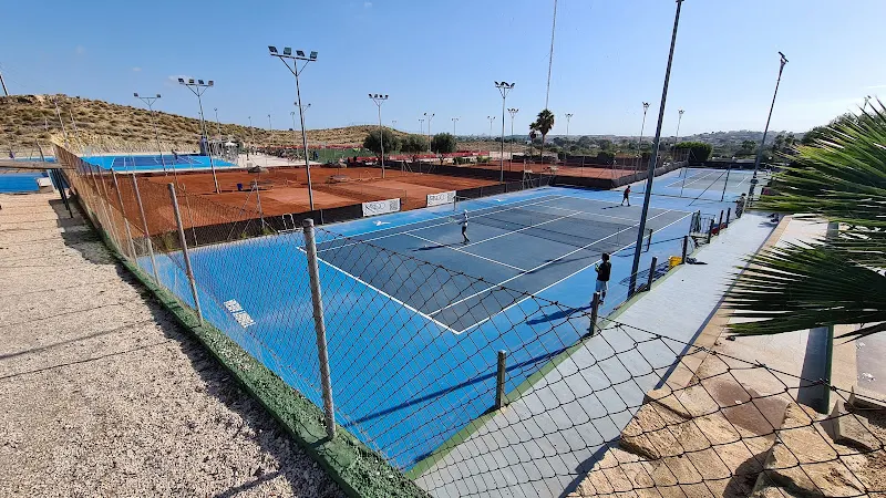 40(15 Club Deportivo - Club de tenis en Mutxamel - foto 2