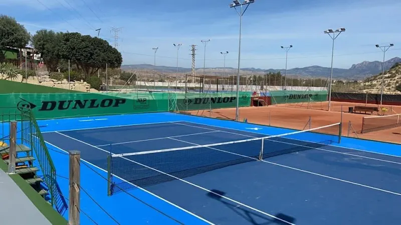 40(15 Club Deportivo - Club de tenis en Mutxamel - foto 3