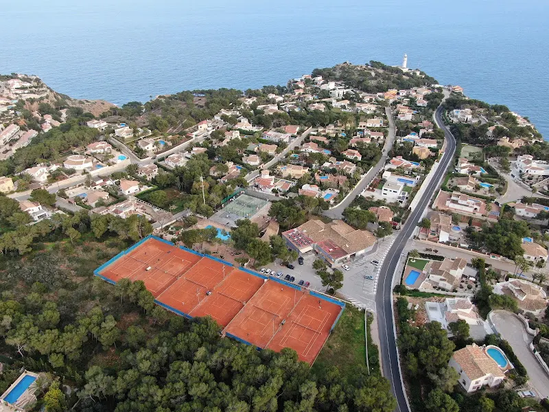 Club de Tenis/Padel Los Pinos - Club de tenis en Benitachell/Poble Nou de Benitatxell (el) - foto 2