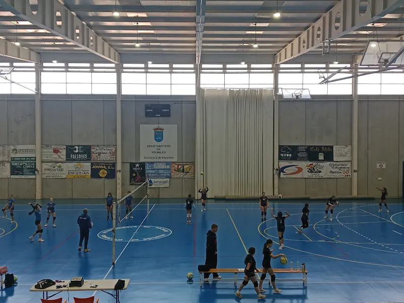 Pabellón Polideportivo Municipal Joaquín Garri - Polideportivo en Rojales - foto 3