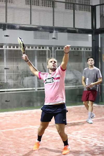ECOMM PADEL CLUB - Pista de pádel en Alicante - foto 2