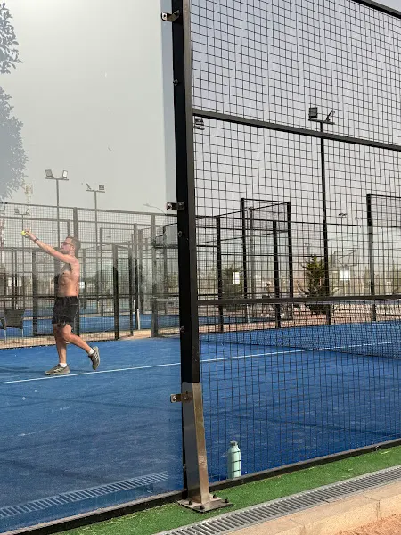 Nova Pádel - Gimnasio en Torrevieja - foto 2