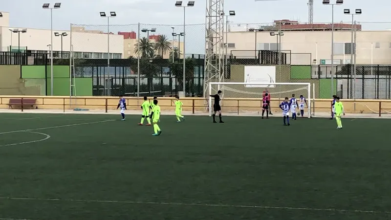 Complejo Polideportivo Municipal Rafael Andújar - Polideportivo en Almería - foto 2