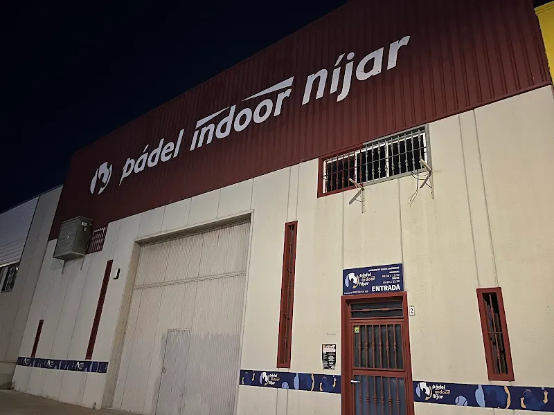 Pádel Indoor Níjar - Polideportivo en Nijar - foto 2