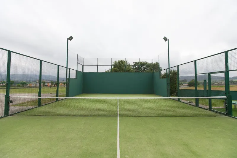 Club de Tenis Ribadeo - Club de tenis en Ribadeo - foto 2