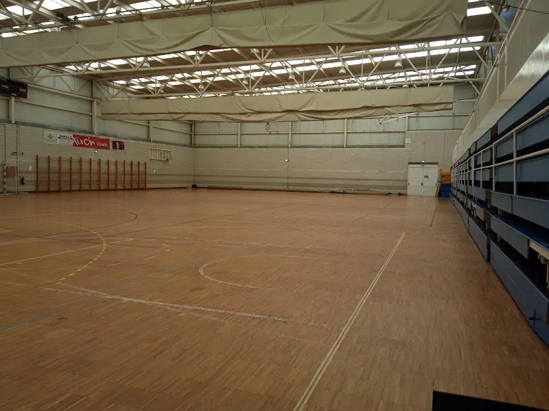 Complejo Deportivo El Llano-Contrueces - Polideportivo en Gijón - foto 3