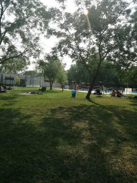 Piscina Climatizada La Albuera - La Albuera
